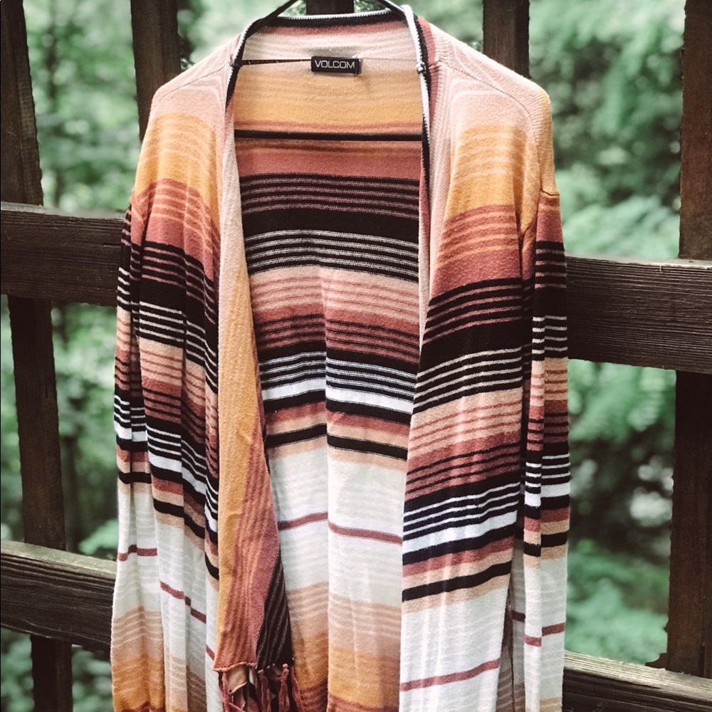✰ Volcom Cardigan ✰